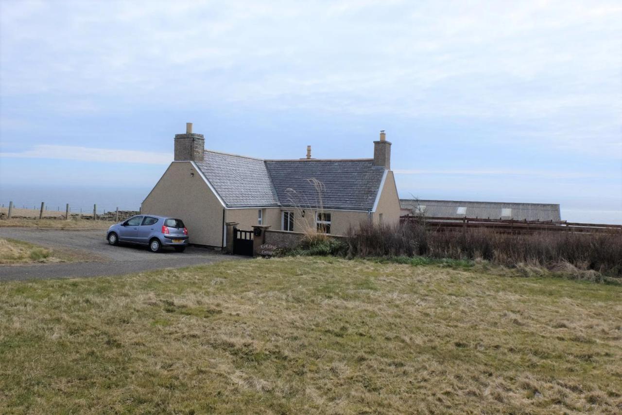 Fabulous Location With Sea And Castle View - Nc500 Keiss Exterior photo